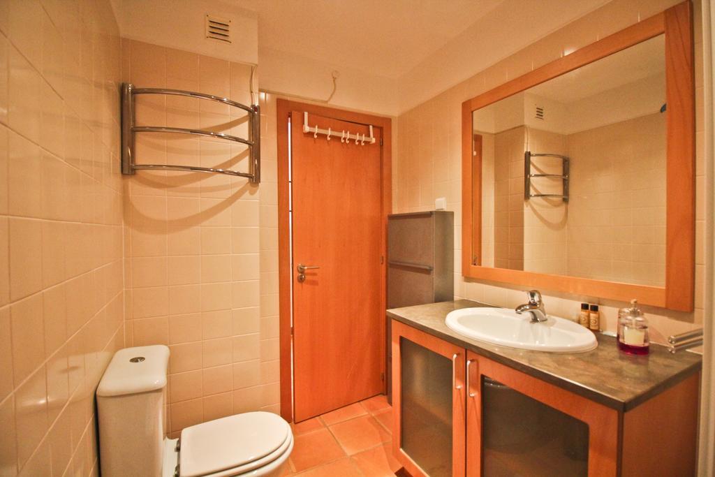 Apartamento T1 Em Lagos Com Piscina E Garagem Exterior photo